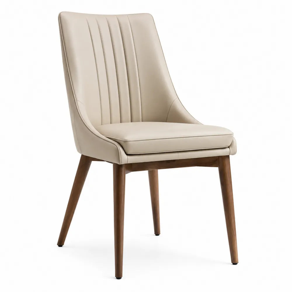 Chaise en cuir synthétique beige avec pieds en bois massif