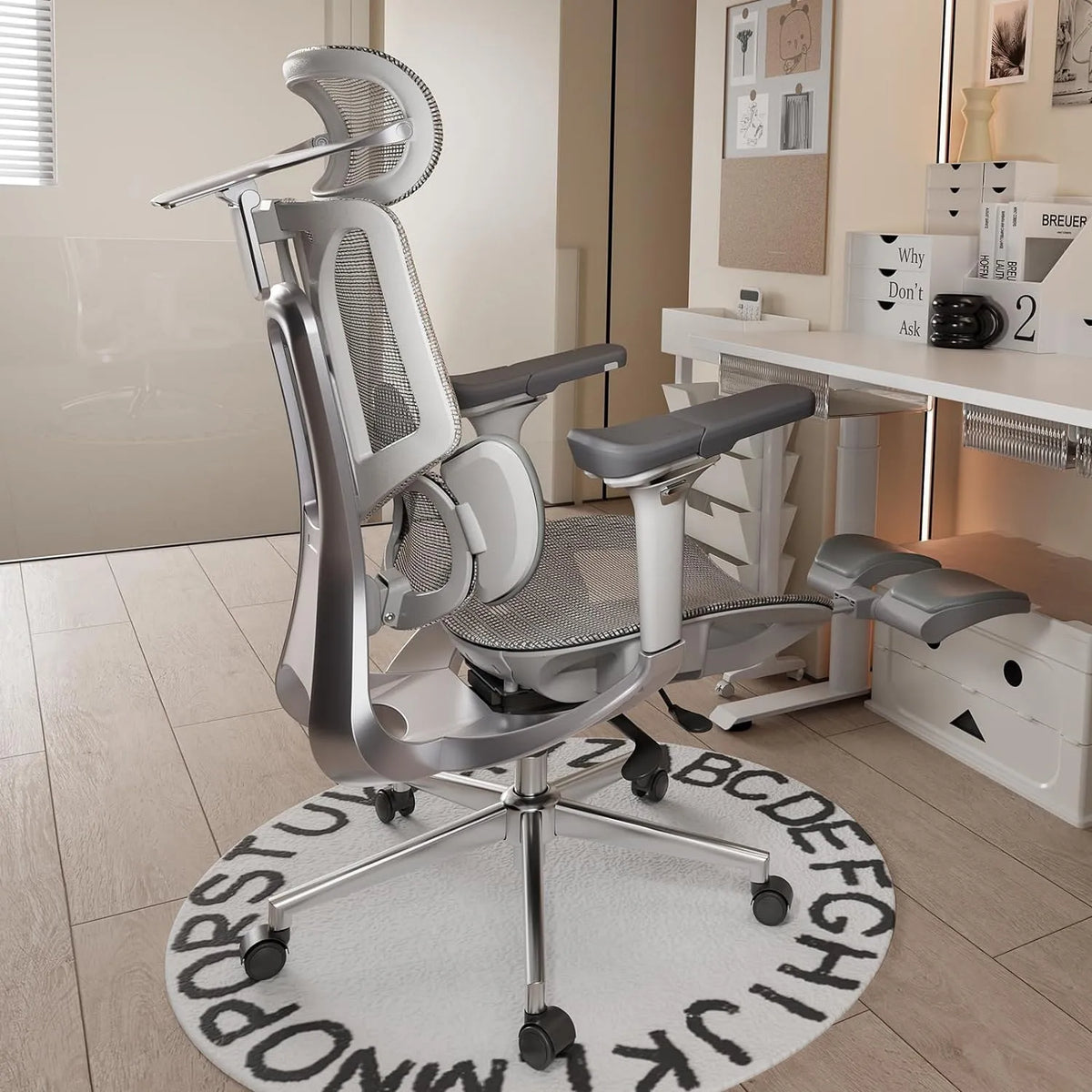 Bureau et table informatique — technologie 3D/4D, avec accoudoirs, réglable, gris