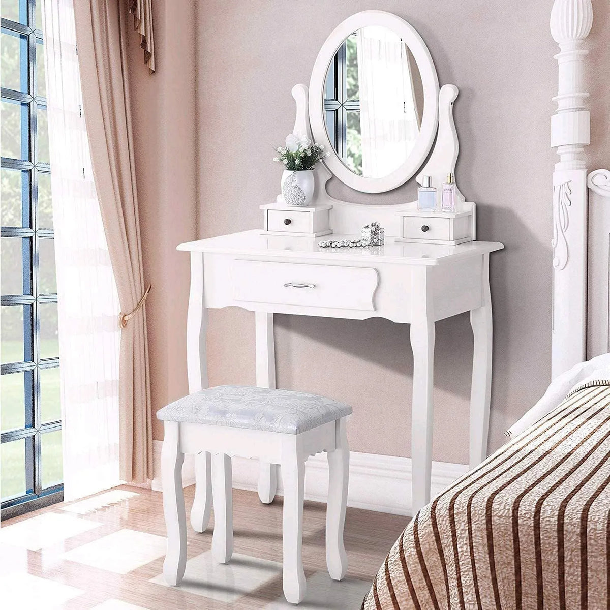 Coiffeuse et table de maquillage avec Pivotant à 360° Miroir et Tabouret Rembourré: pour femme, avec rangement, avec tiroirs, 3 Tiroirs