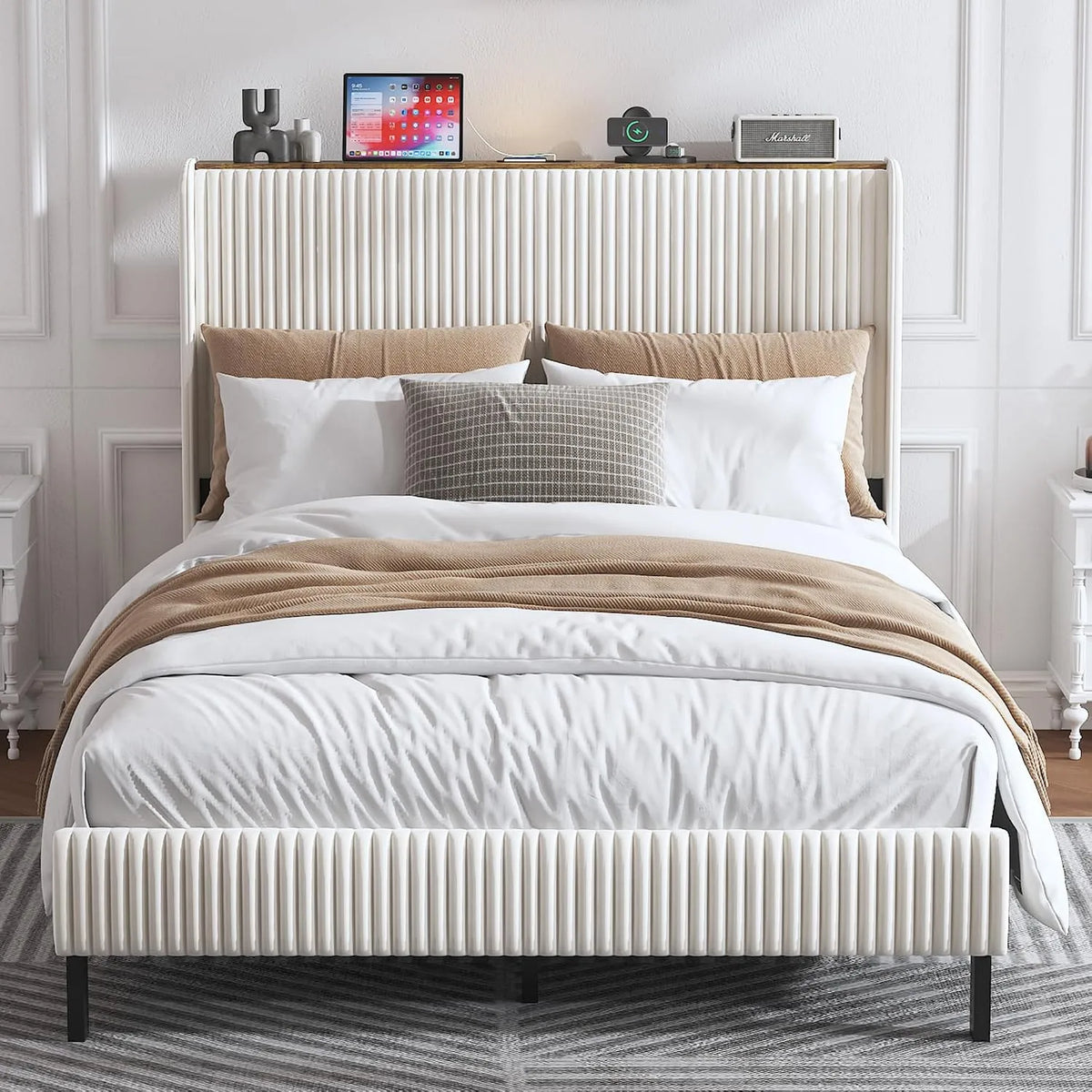 Lit rembourré et cadre de lit tapissé: en métal, revêtement en tissu, avec port USB, affichage LED, 140 × 200 cm, beige