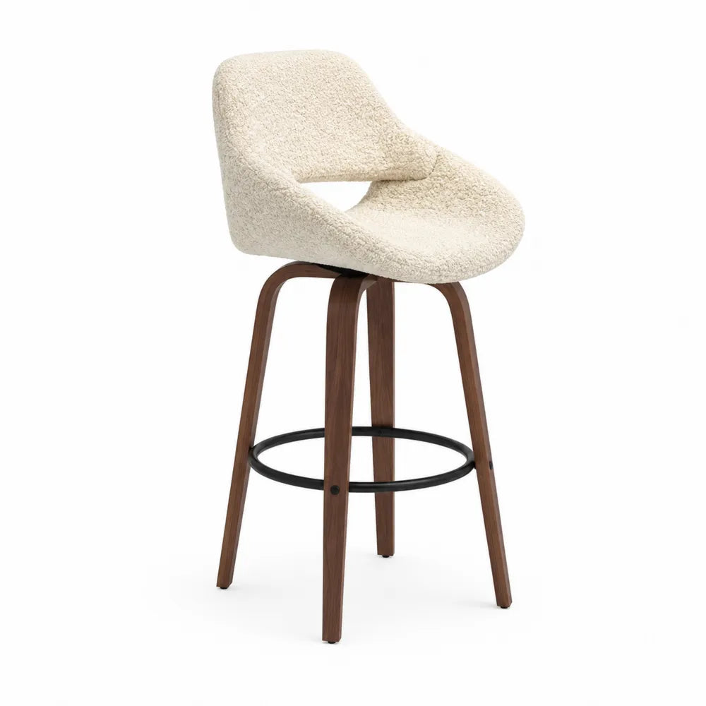Tabouret de bar en bois et tissu bouclé crème, pieds noyer