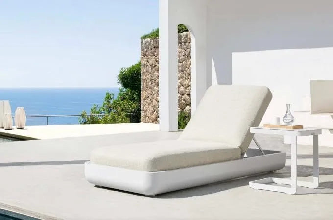 Bain de Soleil Haut de Gamme en Aluminium: MAÉ