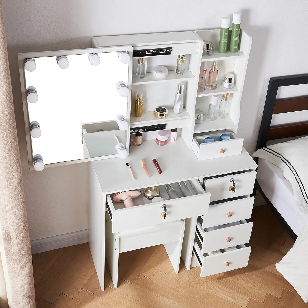 Coiffeuse et table de maquillage avec Miroir et Tabouret: avec tiroirs, avec étagères, réglable, affichage LED, 4 Étagères, 6 Tiroirs